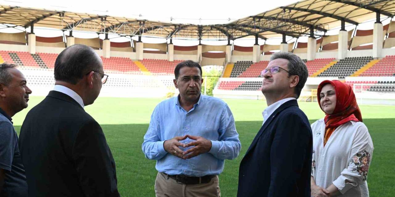 Vali Ünlü Turgutlu’da İncelemelerde Bulundu