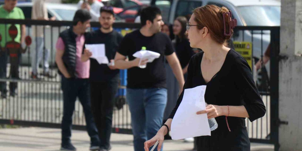 Bolu’da 11 Bin 204 Aday Yks İçin Ter Döküyor