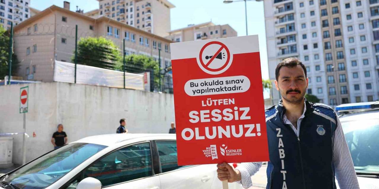 Esenler Belediyesi’nden Üniversite Adaylarına Moral İkramı