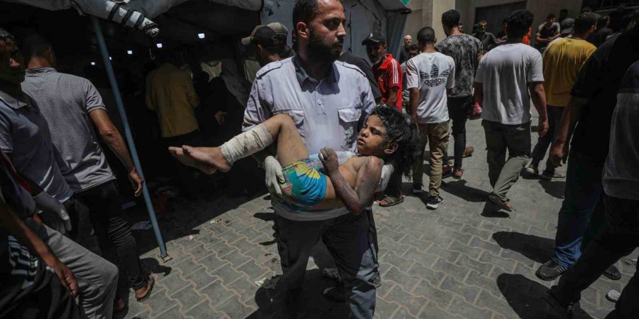 İsrail’in Gazze Şeridi’nin Merkezine Yönelik Saldırısında 55 Can Kaybı