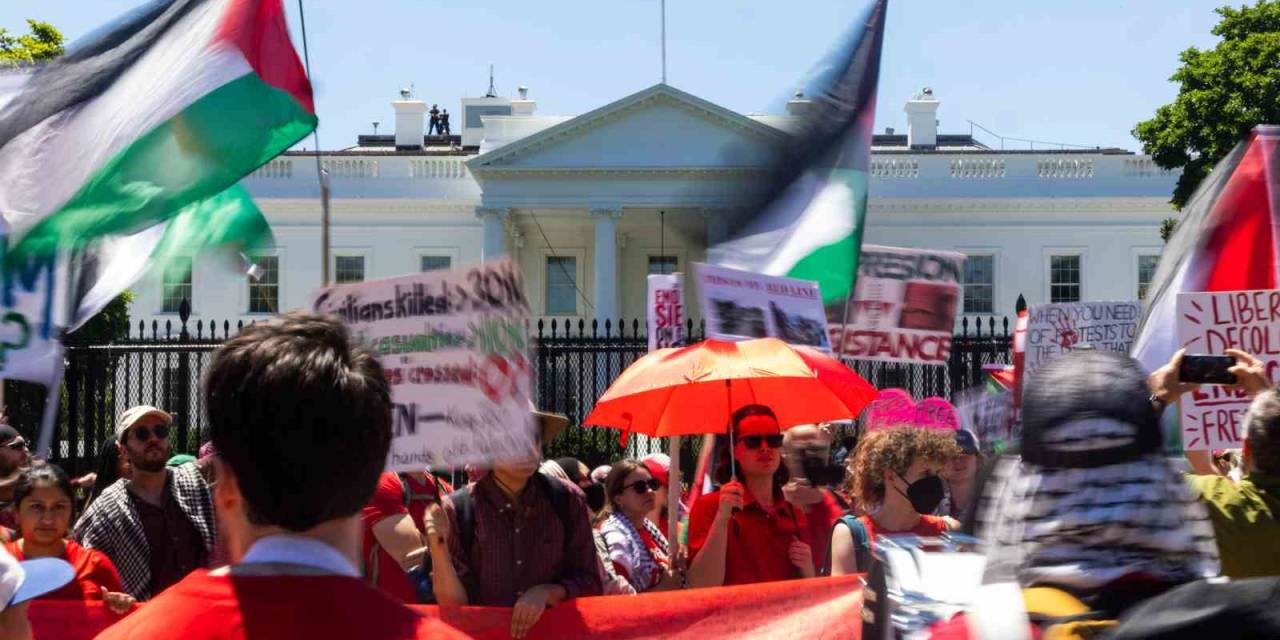 Binlerce Filistin Destekçisi Beyaz Saray’ı Kuşattı