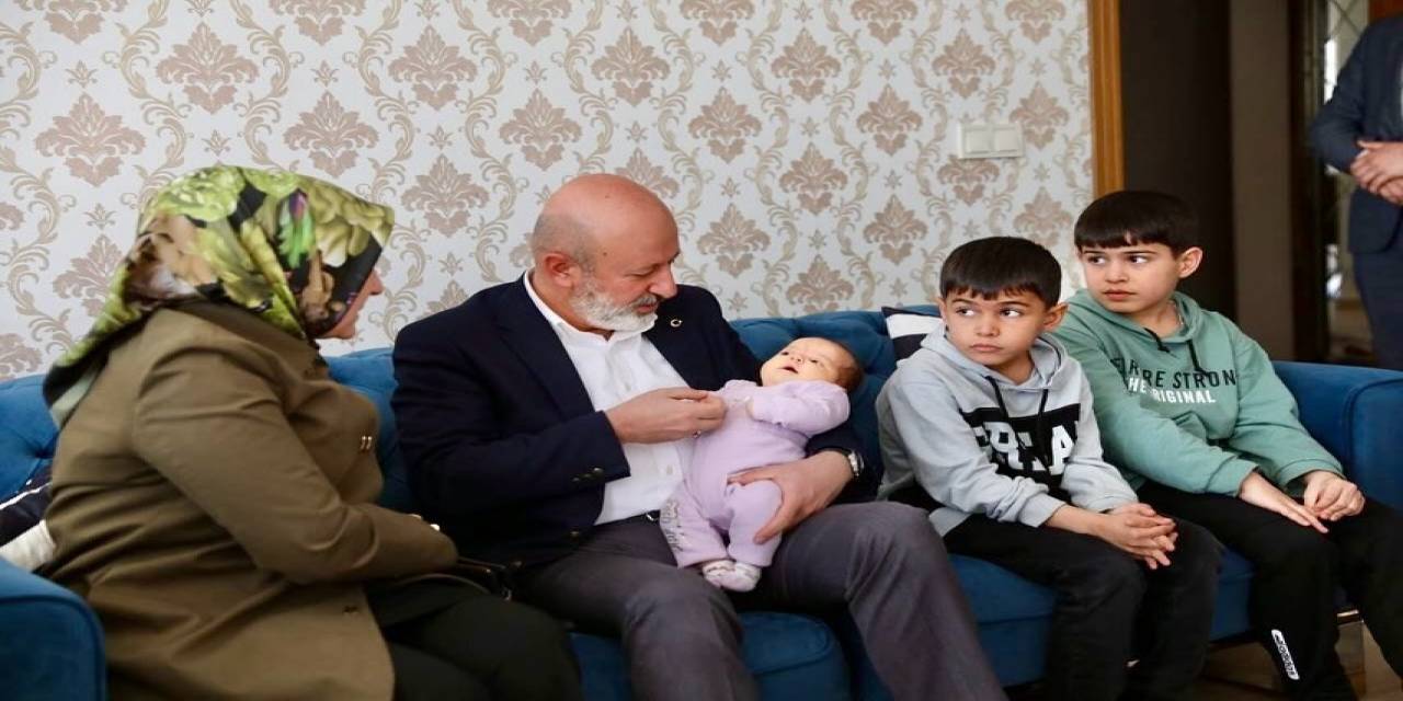 Başkan Çolakbayrakdar: "Kocasinan’da Hayata Başlamak Ayrıcalık"