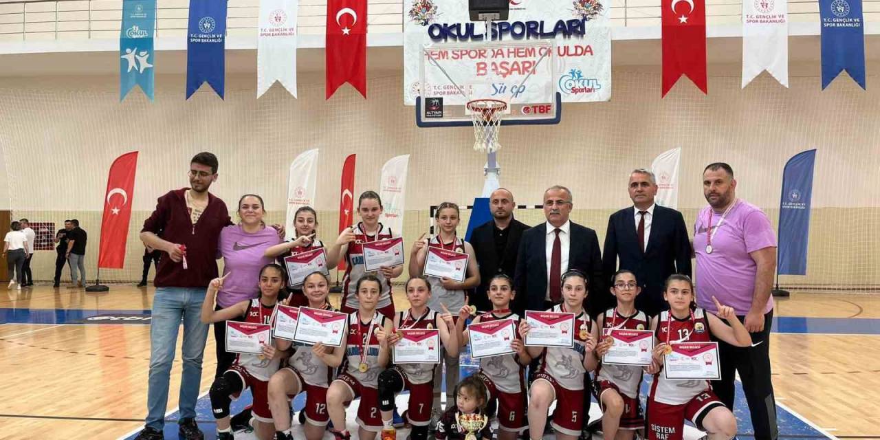 Canik, Basketbolda Türkiye Şampiyonu Oldu