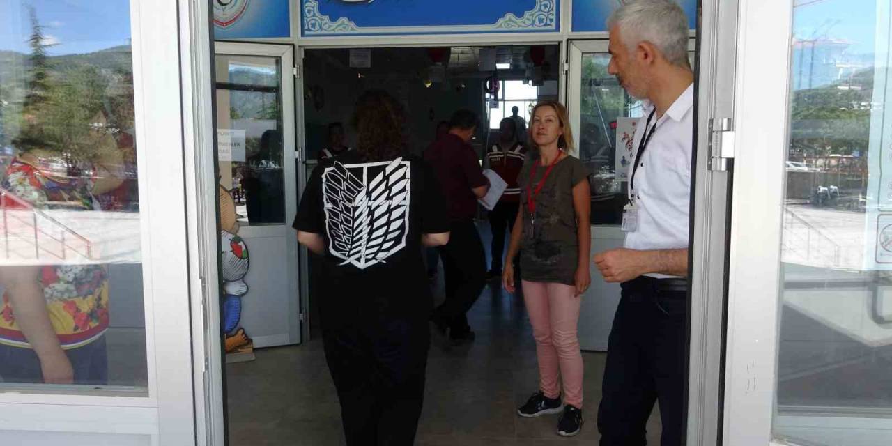 Isparta’da Yks’nin İkinci Oturumu Ayt Başladı