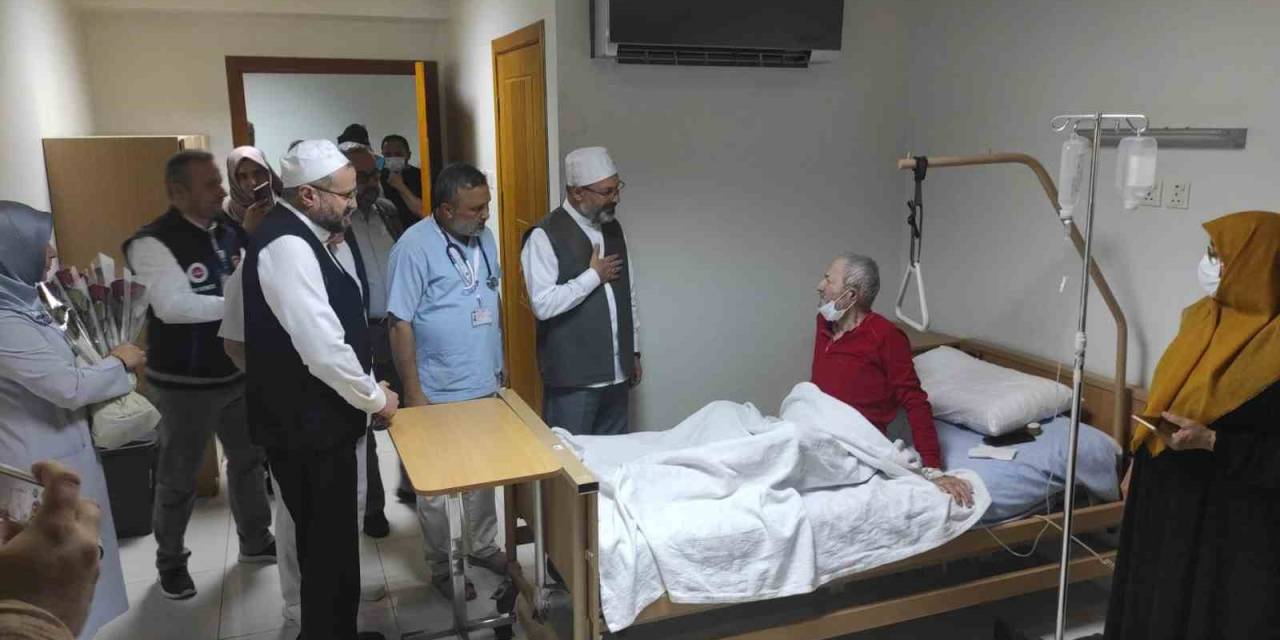 Diyanet Hastanesi Mekke’de Hacıların İmdadına Yetişiyor