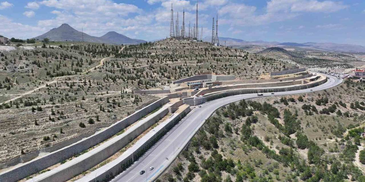 Başkan Altay: "Akyokuş’ta Panoramik Olarak Konya’nın Görülebileceği Nezih Bir Alan Oluşturuyoruz"