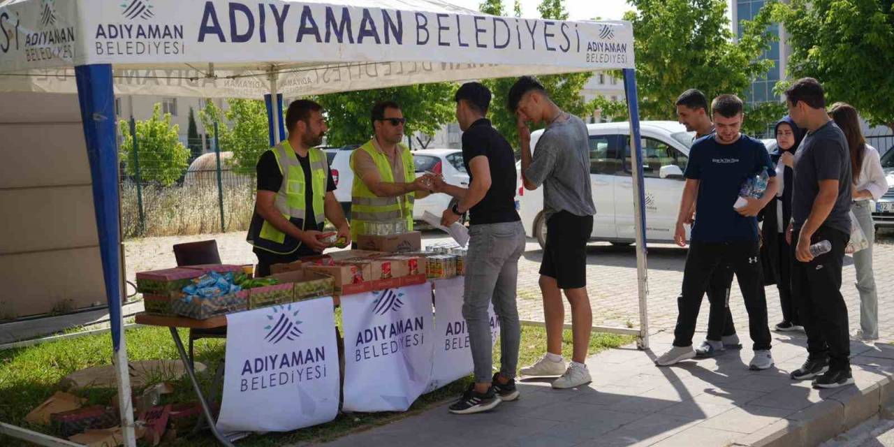 Adıyaman Belediyesi Yks’de Öğrencileri Yalnız Bırakmadı