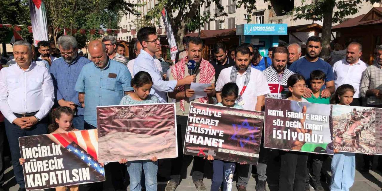 Adıyaman’da İsrail Protesto Edildi
