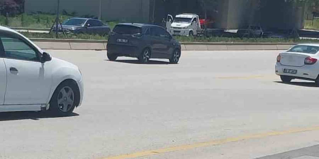 Başkent’te Düğün Konvoyundaki Araç Trafiği Birbirine Kattı