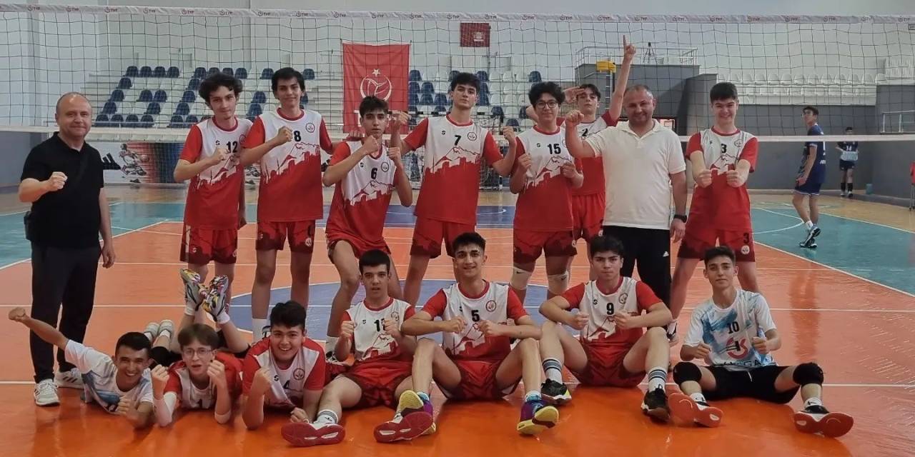 Kayseri Elit Voleybol Finallere Veda Etti