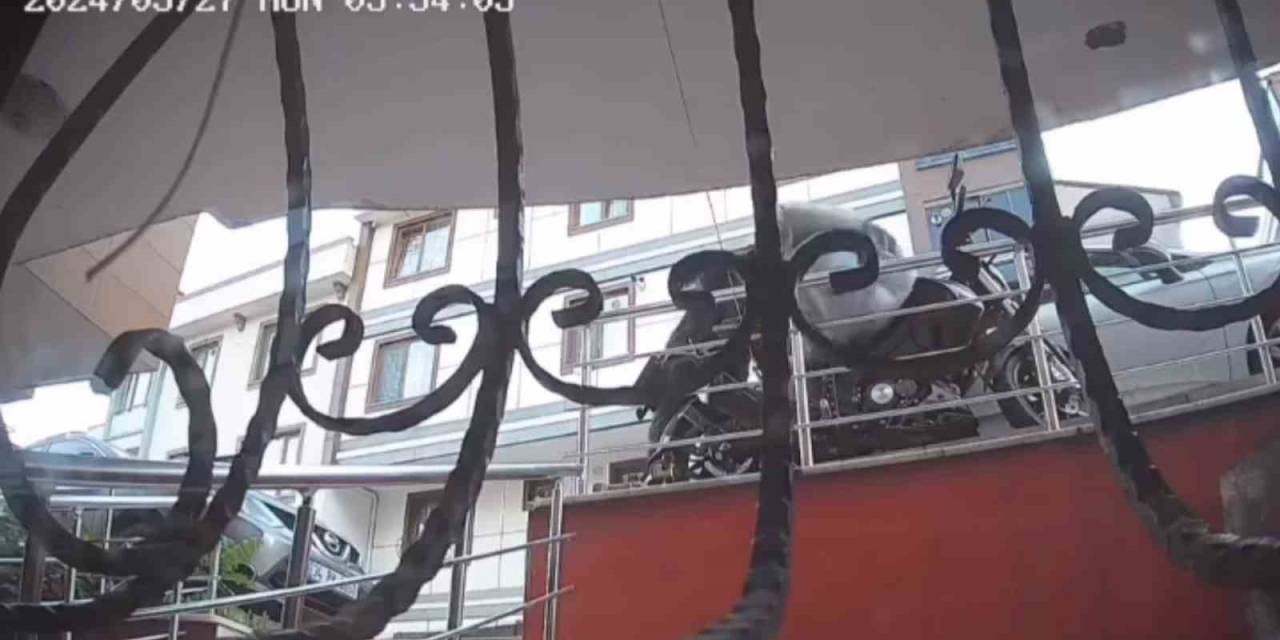 Ataşehir’de Branda Hırsızlığı