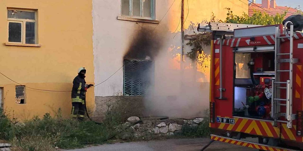 Ev Sahibine Kızan Öfkeli Kiracı Evi Ateşe Verdi