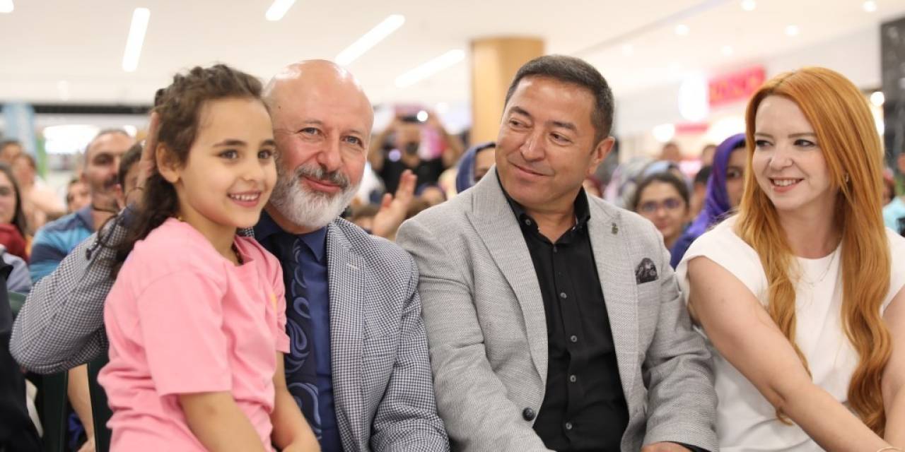 Başkan Çolakbayrakdar, “Her Alanda Gençlerimizin Ve Evlatlarımızın Yanındayız”