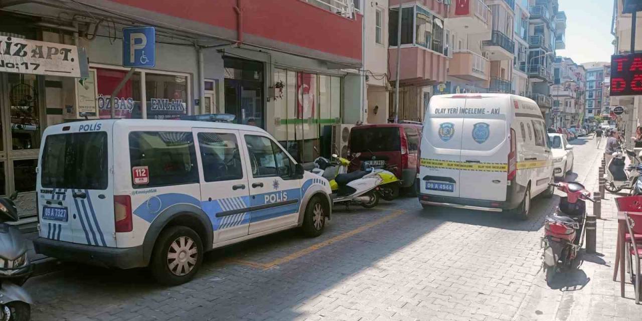 Yaşlı Kadın Evinde Ölü Olarak Bulundu