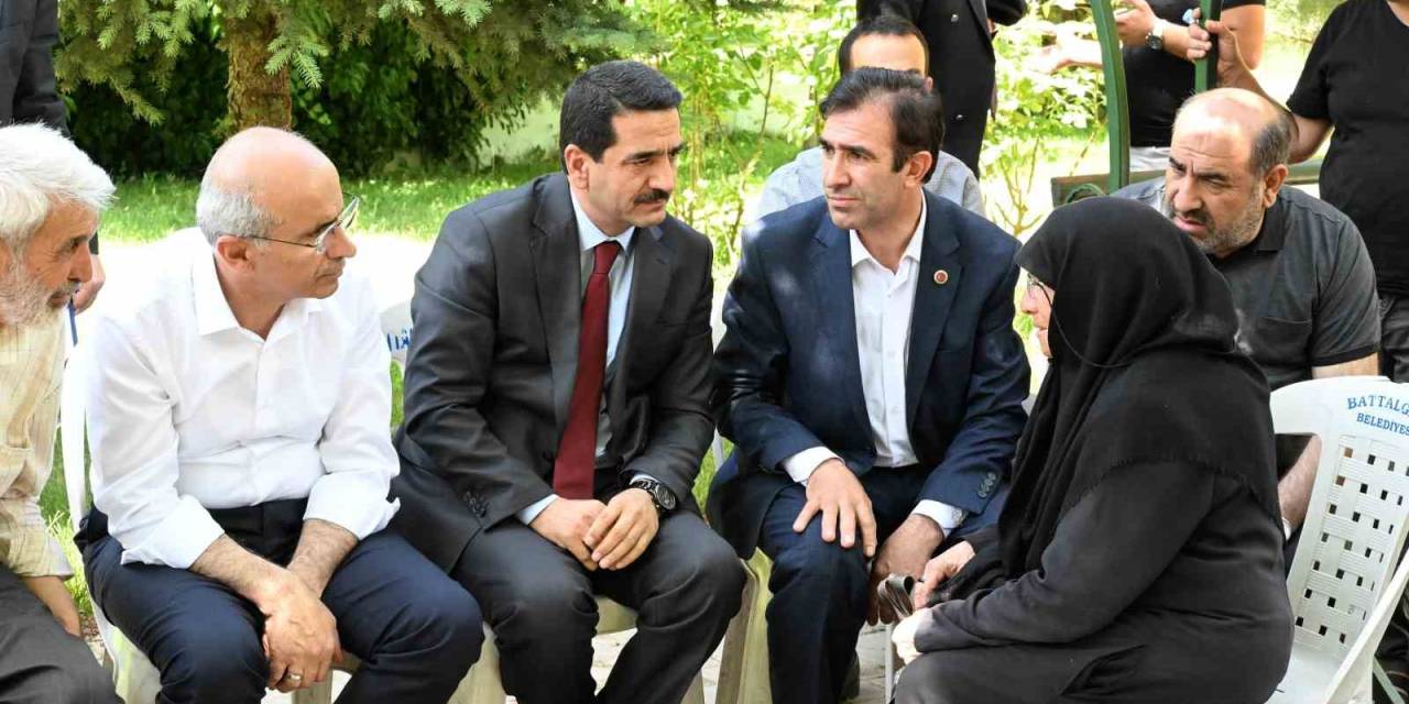 Taşkın, Çöşnük Mahallesi Sakinlerini Dinledi