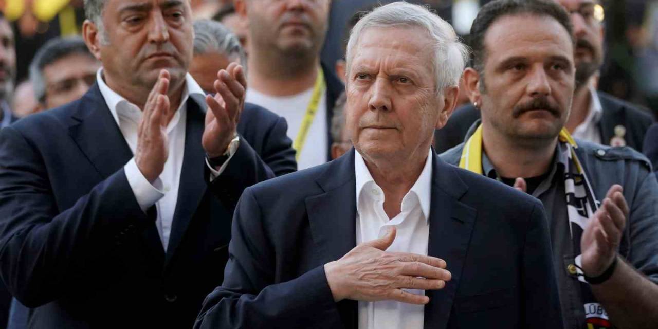 Aziz Yıldırım: "Kazanan, Her Zaman Temenni Ettiğimiz Gibi Fenerbahçe Olsun"