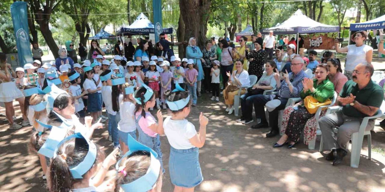 Odunpazarı Belediyesi Çevre Sorunlarına Dikkat Çekmek İçin Çevre Şenliği Düzenledi