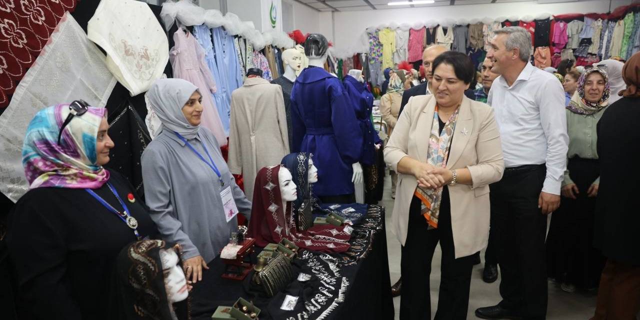 El Emeği Göz Nuru Eserler Görücüye Çıktı