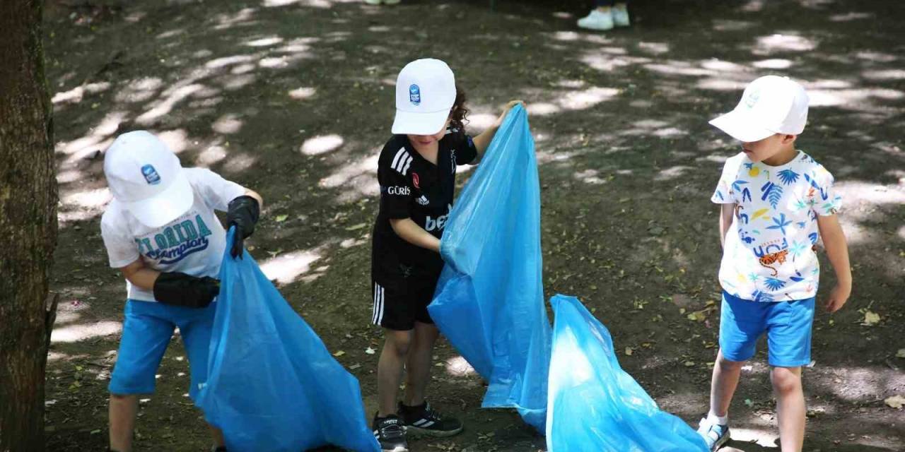 Eyüpsultan’da Çöp Toplama Etkinliği Düzenledi