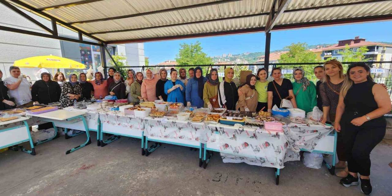 Karadeniz Ereğli Bahçelievler İlköğretim Okulu’ndan Anlamlı Etkinlik