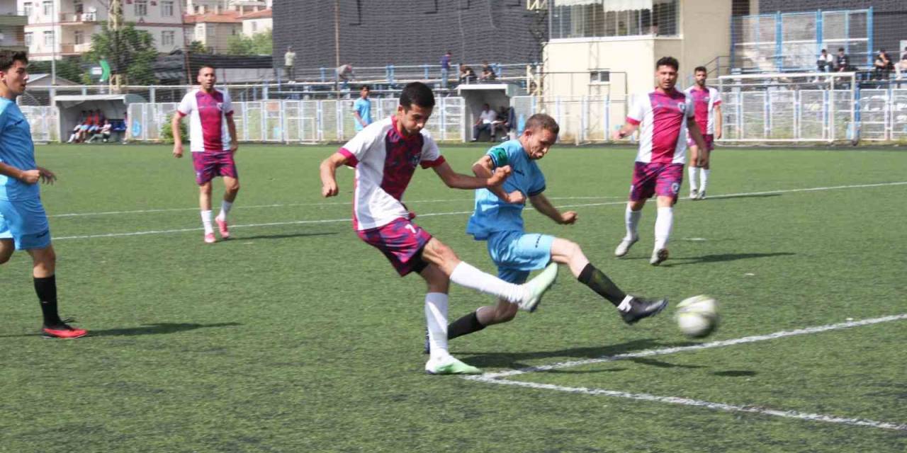 Kalespor: 7 - Pınarbaşı Belediyespor:0