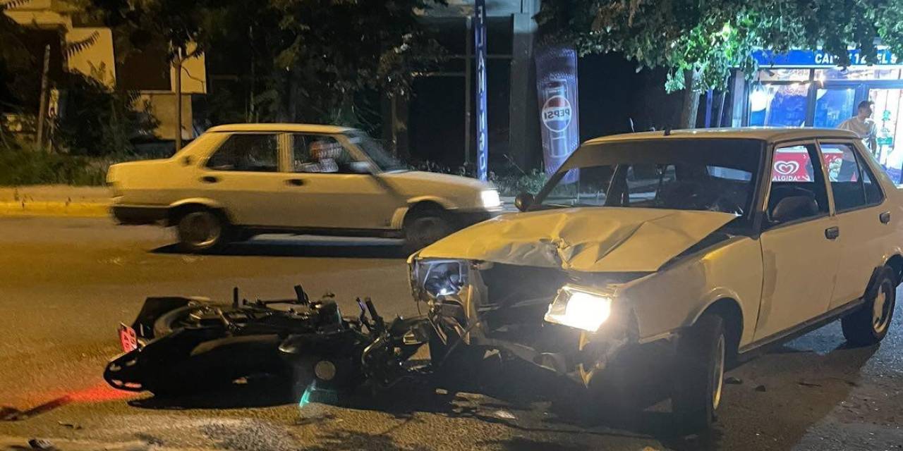 Babaeski’de Otomobil İle Motosiklet Çarpıştı: 1 Yaralı