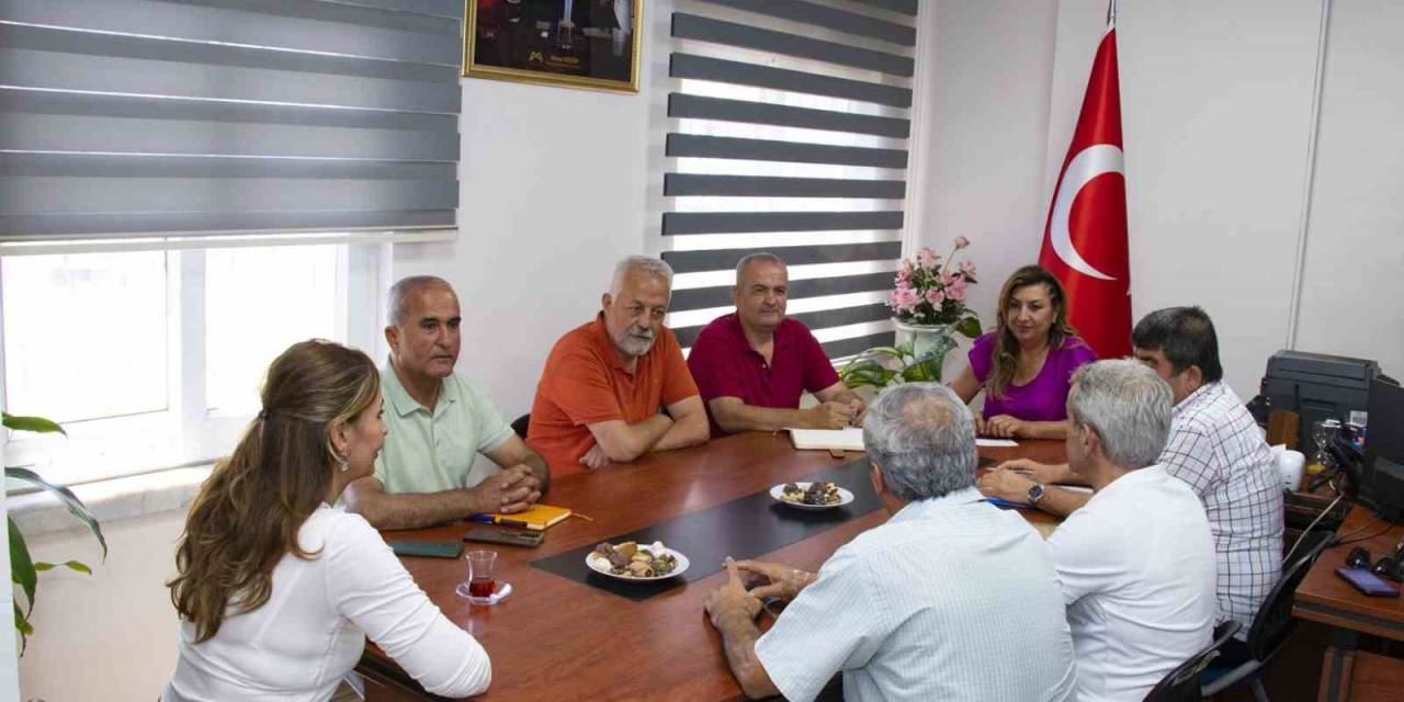Büyükşehir Belediyesi Zabıtası Kentin Huzuru İçin Çalışmalarını Sürdürüyor