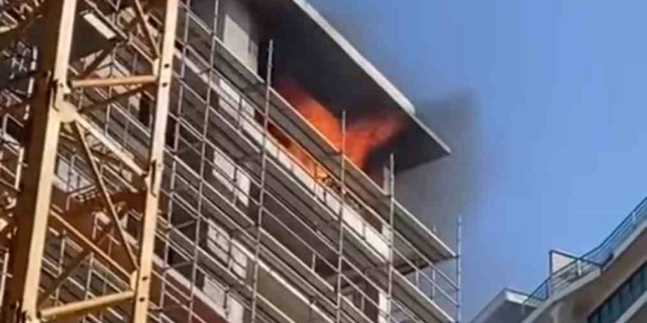 İnşaatın 12. Katı Alevlere Teslim Oldu