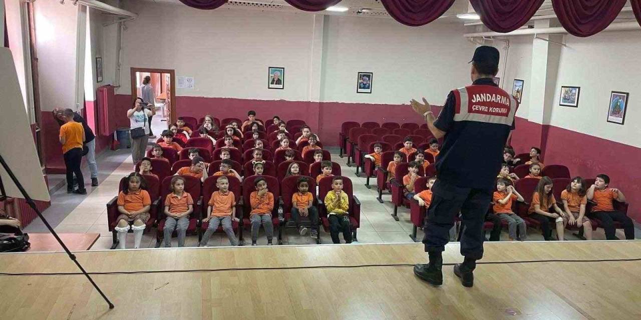 Jandarma Ekiplerinden Çevre Haftası Faaliyetleri