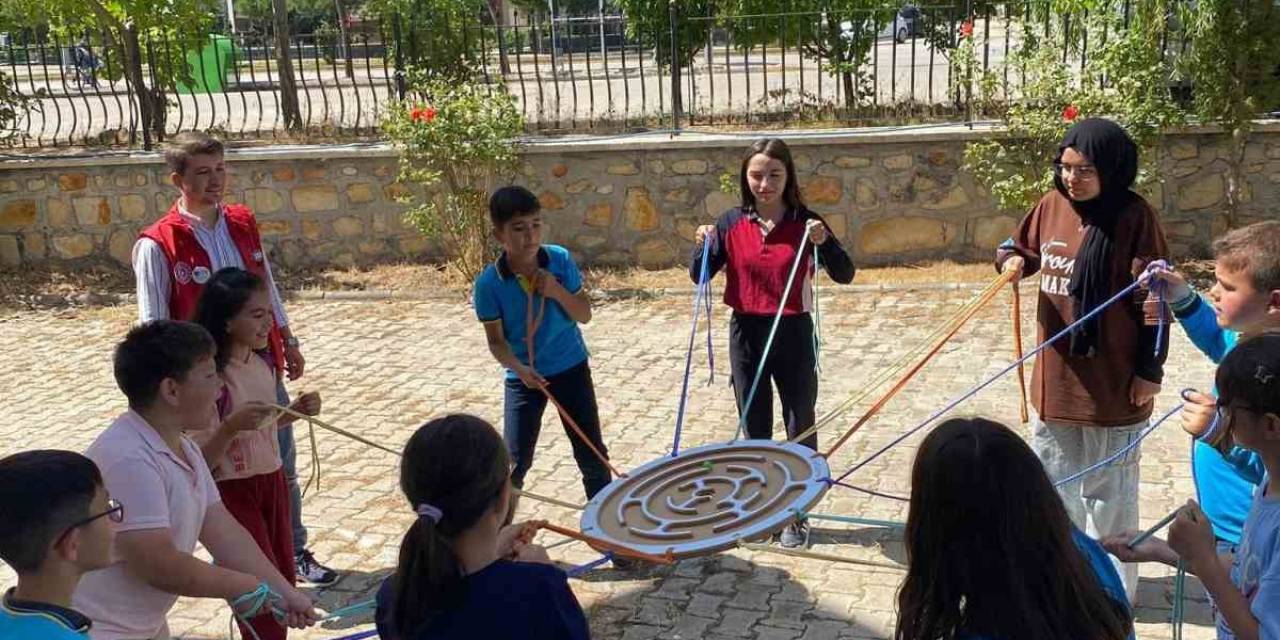 Afyonkarahisar’da Yılsonu Şenliği Düzenlendi