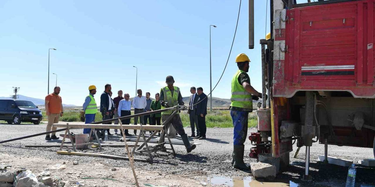 Başkan Büyükkılıç, Mikrobölgeleme Çalışmalarına Katıldı
