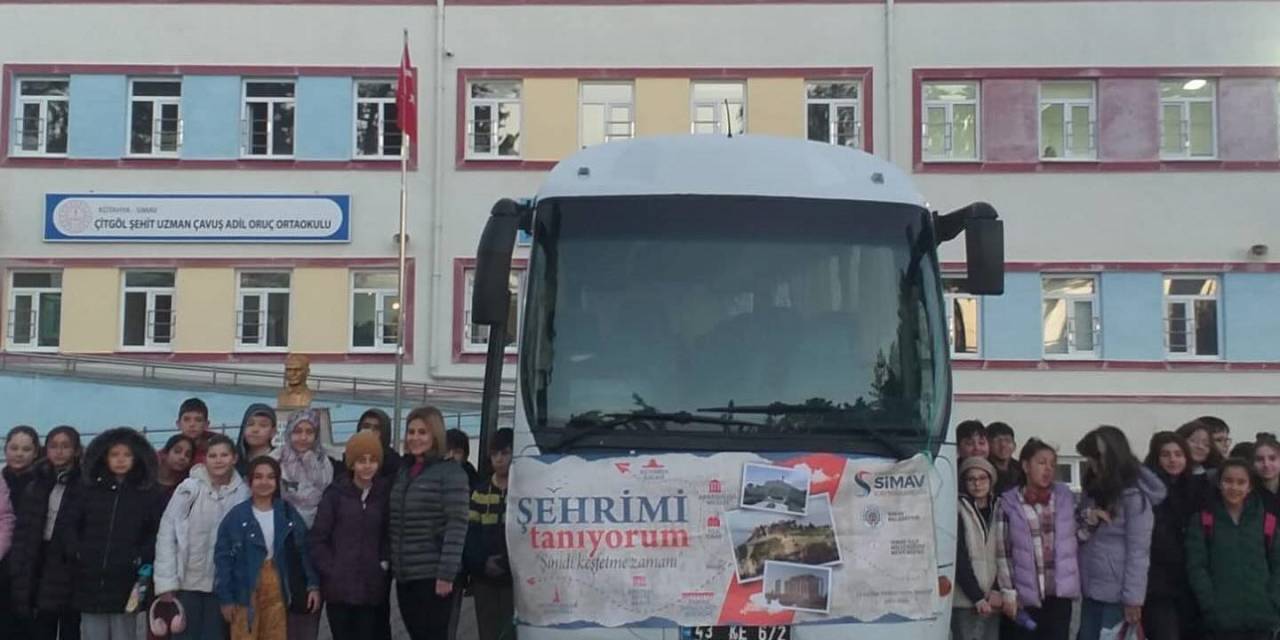 Simav’da 590 Öğrenci Kütahya Ve İlçelerindeki Tarihi Yerleri Tanıdı