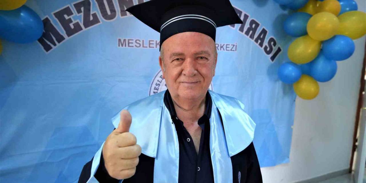 Öğrenmenin Yaşı Yok: 71 Yaşında Lise Diploması Aldı, Göbek Attı