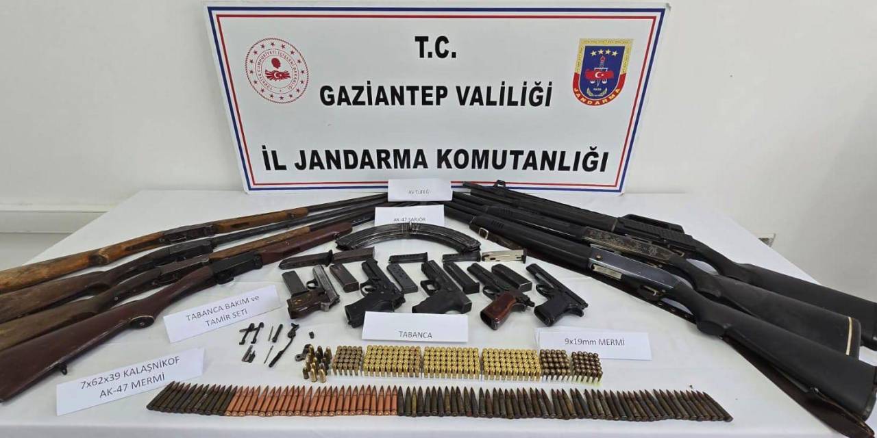 Gaziantep’te 23 Adet Kaçak Silah Ele Geçirildi