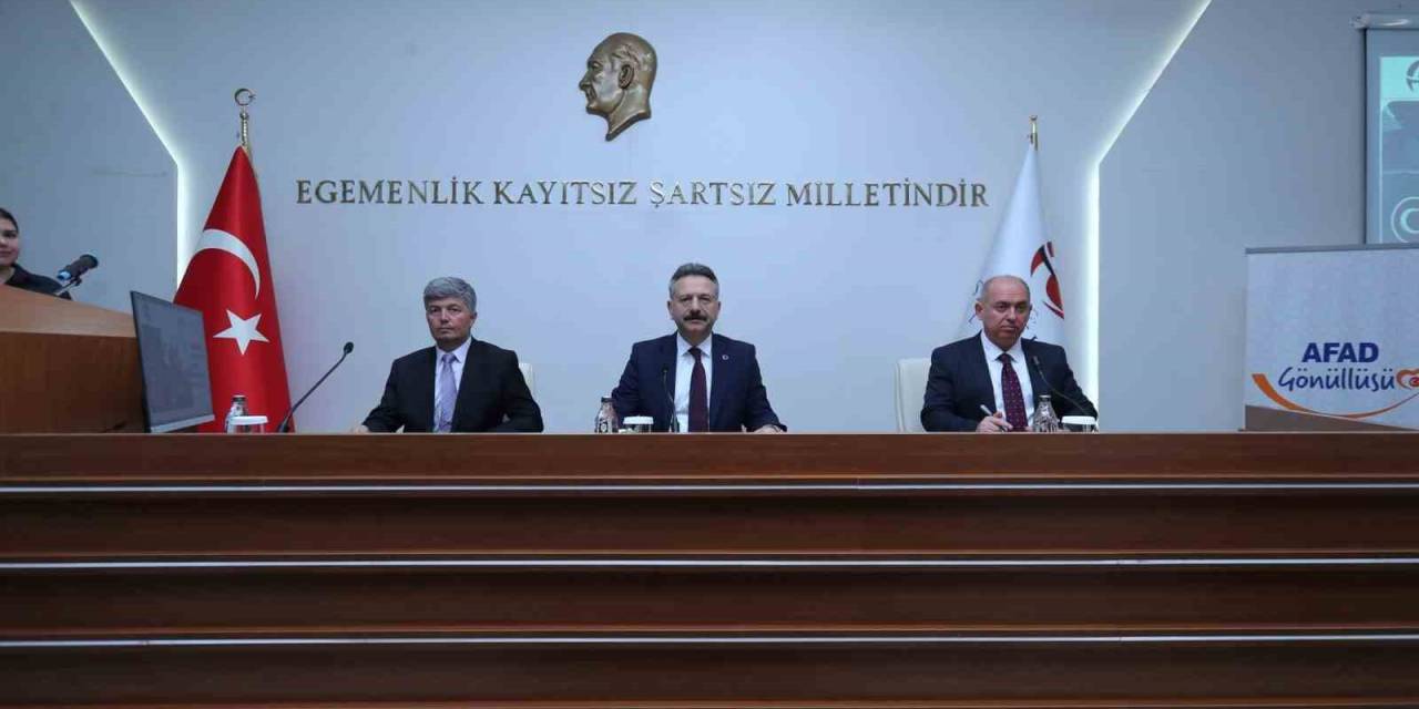 Esmak Proje Tanıtım Toplantısı Hüseyin Aksoy’un Başkanlığında Gerçekleştirildi