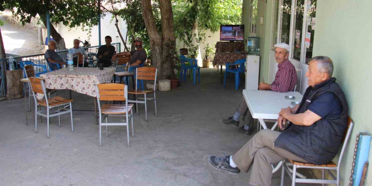 Kırsaldan Şehre Göç Dalgası Sürüyor, Giden Bir Daha Geri Gelmek İstemiyor