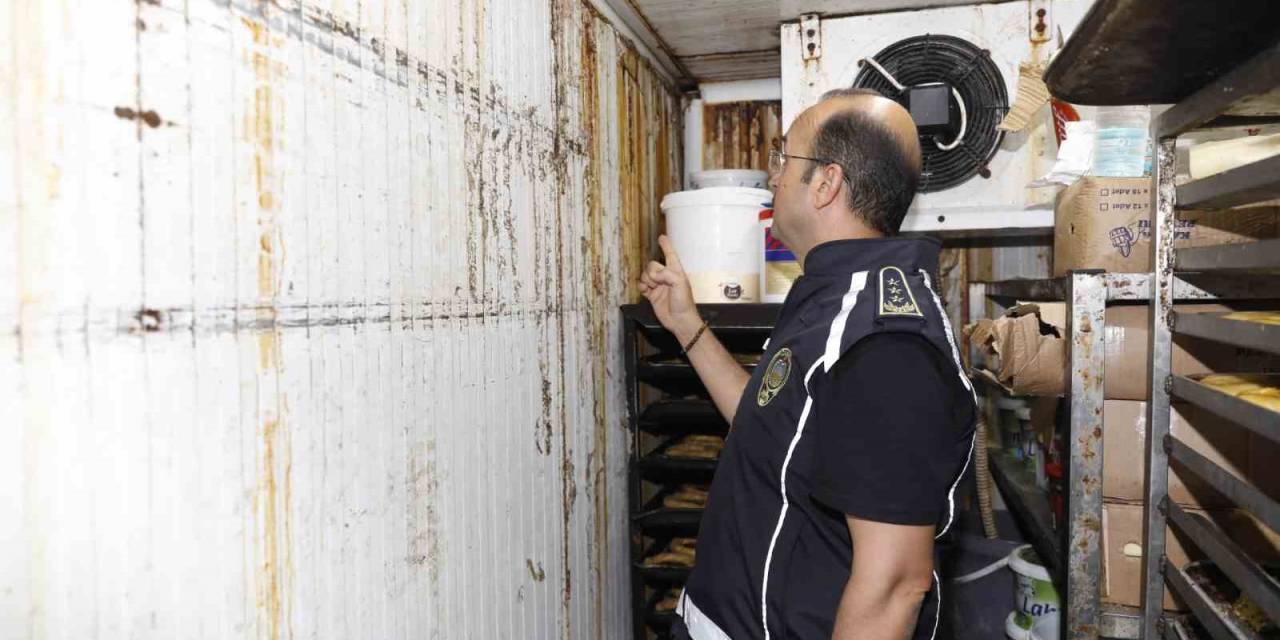 Alanya’daki Fırın Ve Pastanelere Bayram Öncesi Denetim