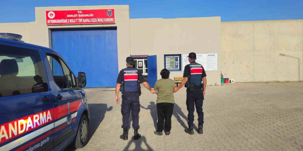 Kaçak Şahsı Jandarma Yakaladı