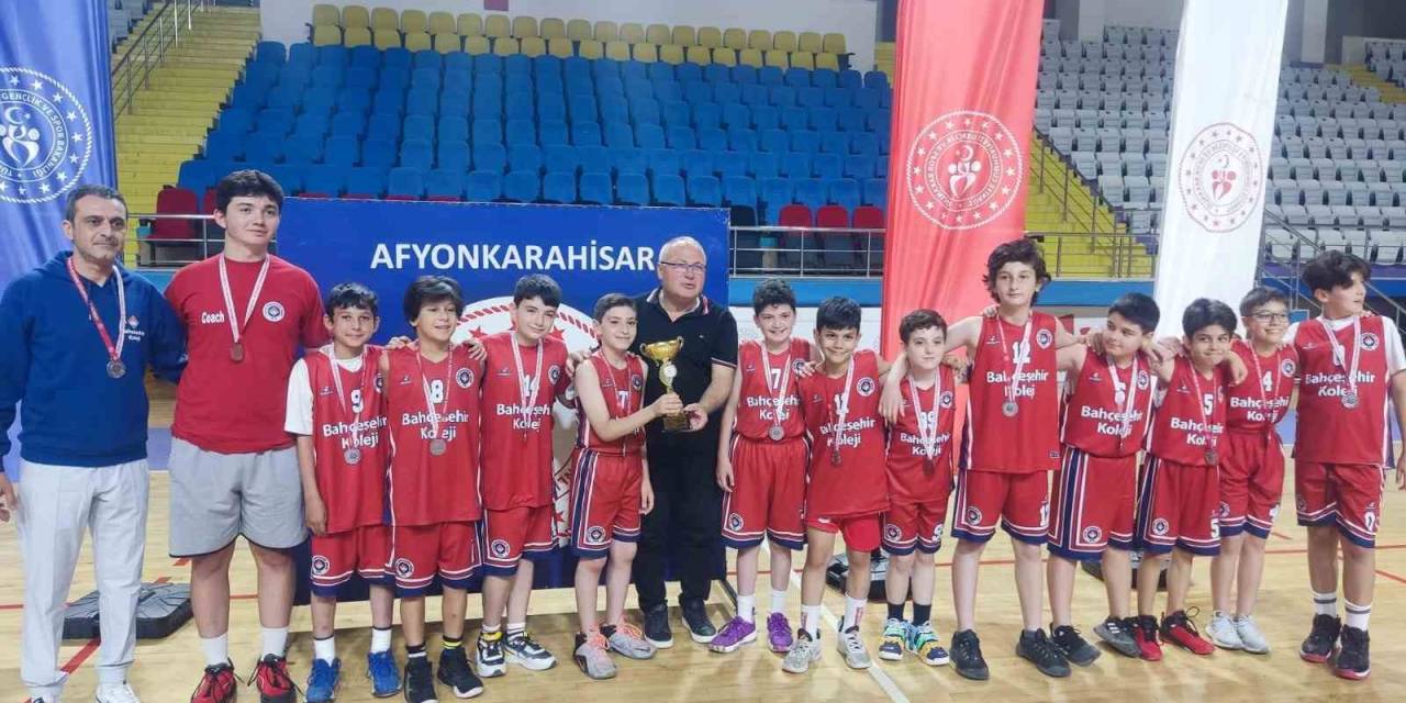 Afyonkarahisar’da Basketbol Müsabakaları Sona Erdi