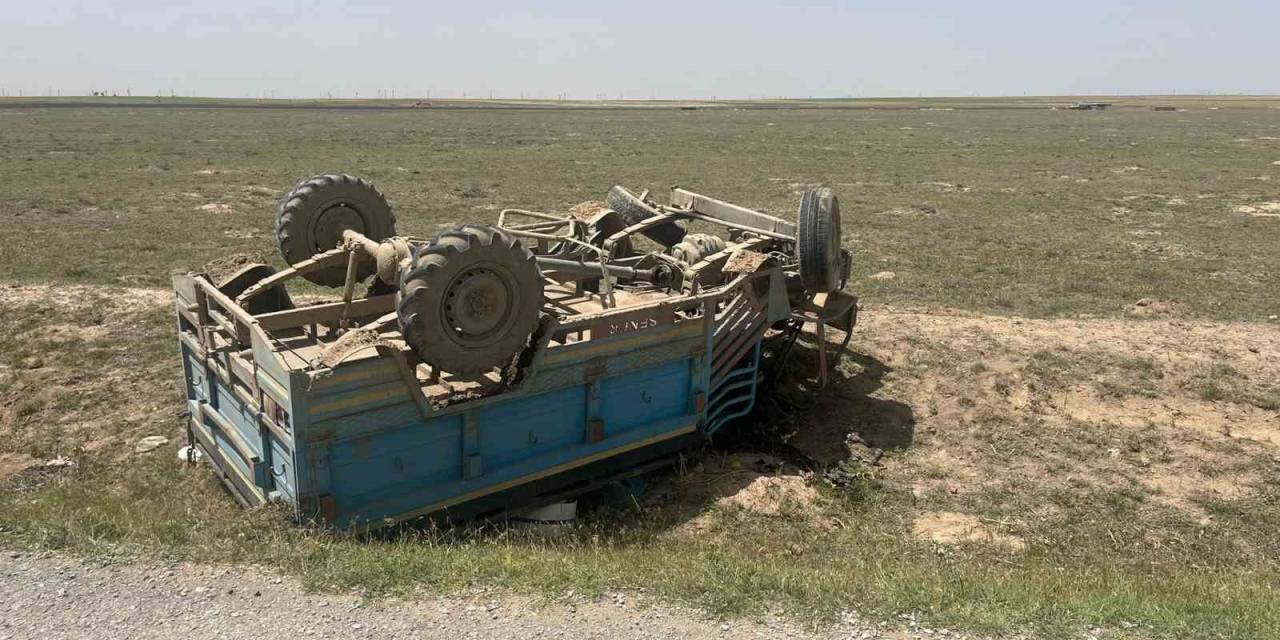 Devrilen Patpatta 3 Kişi Yaralandı