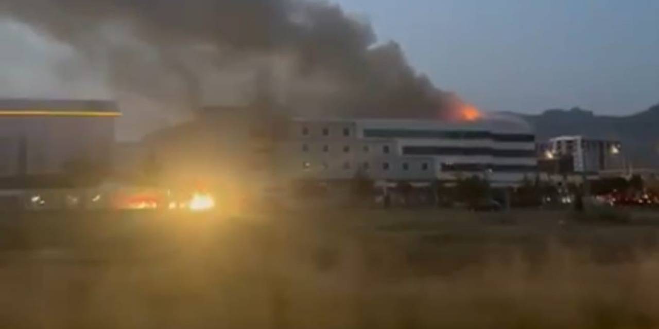 Afyonkarahisar’da Otel Yangınında Dumandan Etkilenenler Taburcu Edildi