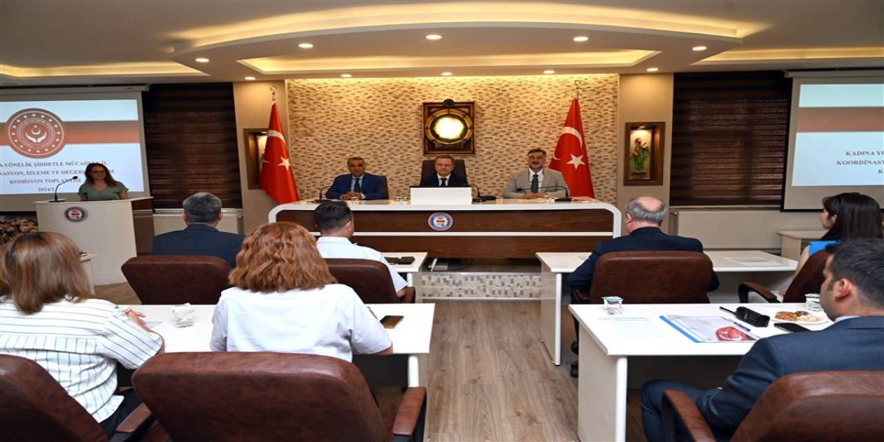 Manisa’da Kadına Yönelik Şiddetle Mücadele Komisyonu Toplandı