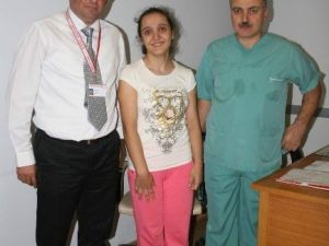 Artık Hem Ellerini Hem Ayaklarını Kullanabiliyor