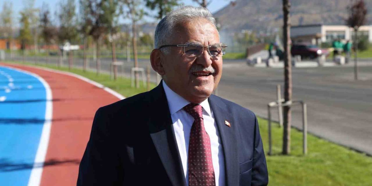 Başkan Büyükkılıç: “Millet Bahçemiz, Saat 05.00’te Kapılarını Açıyor”