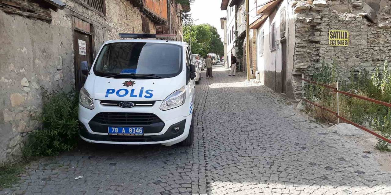 Safranbolu’da 106 Yaşındaki Kadın Bahçede Ölü Bulundu
