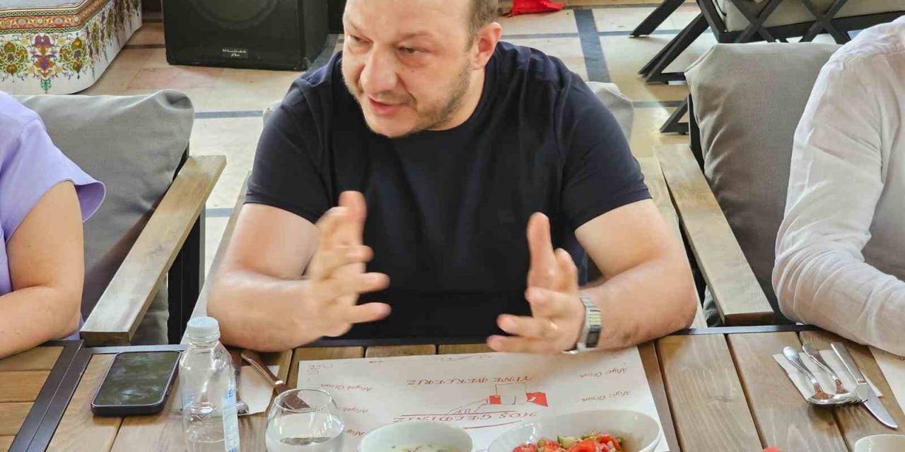 Eczacılar Mesleki Problem Ve Çözüm Yollarını İstişare Ettiler