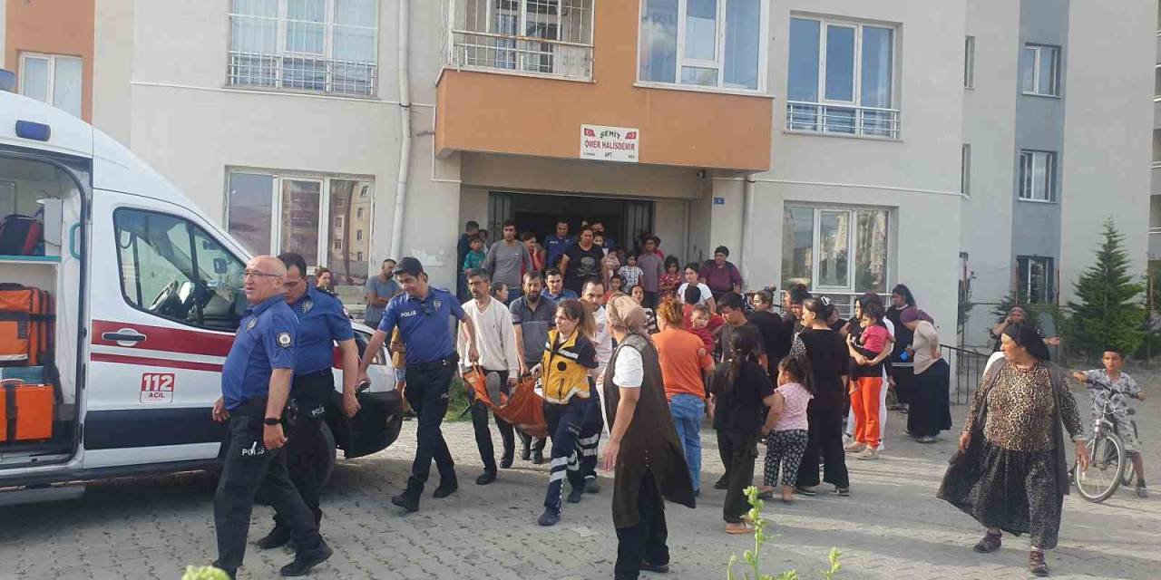 Kayseri Silahlı Ve Bıçaklı Dehşet: 2 Yaralı