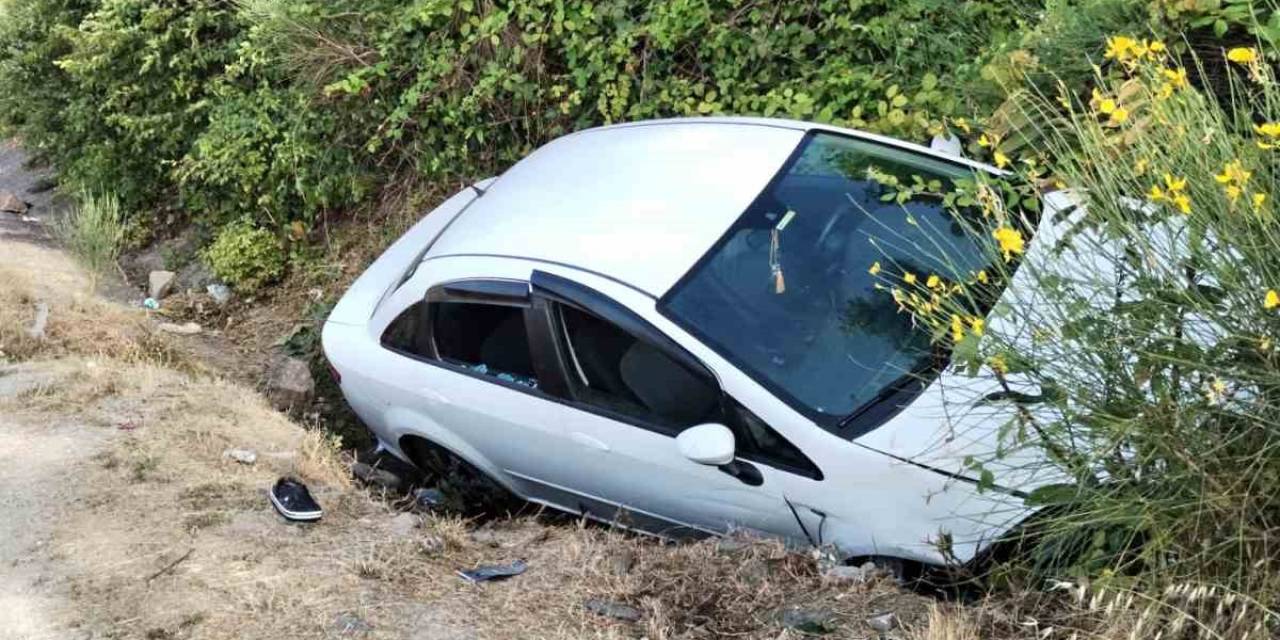 Çeşmeden Su Alırken Otomobilin Çarptığı 2 Vatandaş Yaralandı