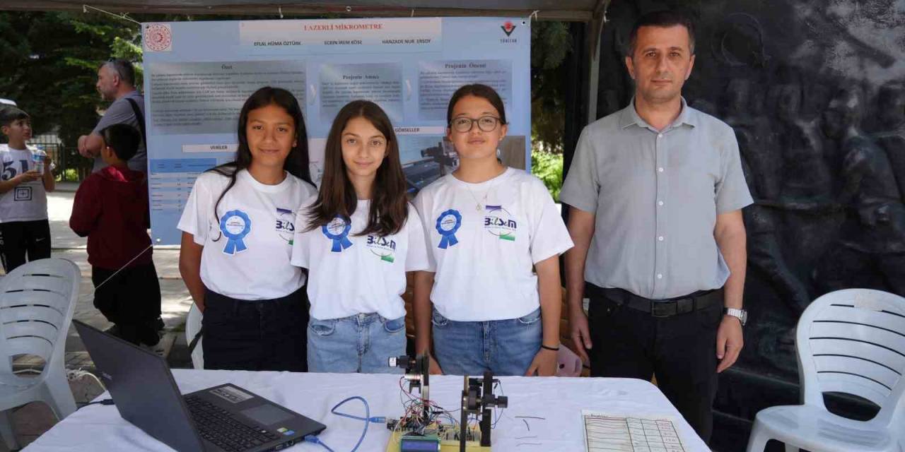 Liseli Öğrenciler, Lazerle Mikrometrik Ölçüm Yapabilen Cihaz Tasarladı