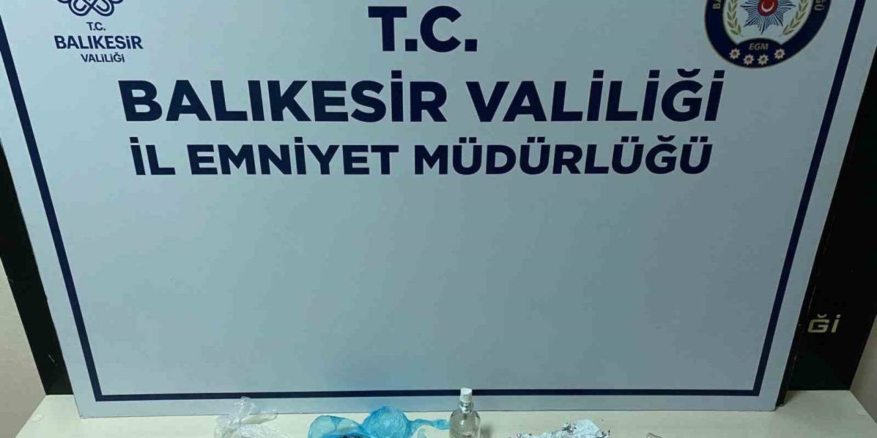 Bandırma’da Narkotik Operasyonunda 2 Kişi Gözaltına Alındı